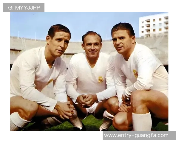 莫拉塔深情致敬阿尔巴感谢这位足坛传奇与我共度风雨岁月